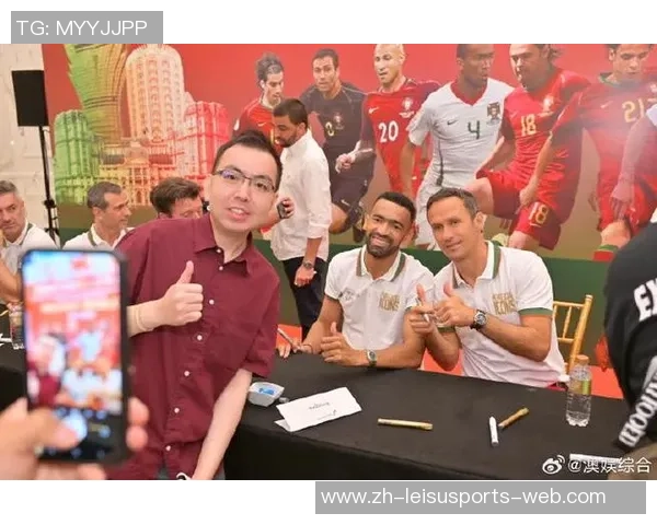 足球明星齐聚澳门激情踢球盛宴引发球迷热潮 足球明星齐聚澳门激情踢球盛宴引发球迷热潮